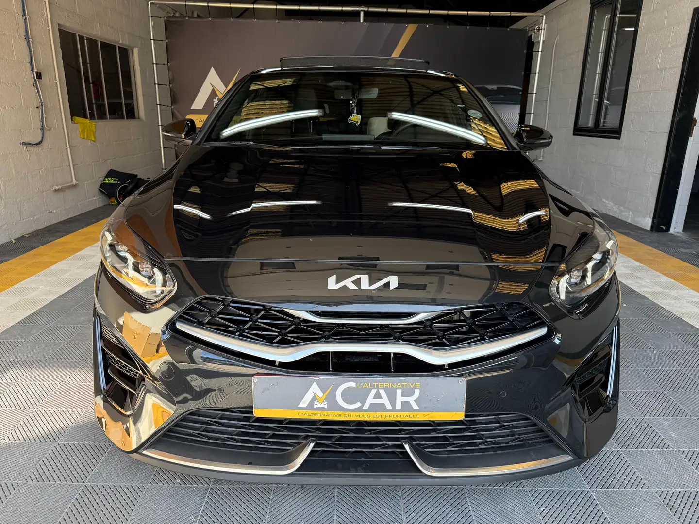 Kia ProCeed / pro_cee'd ProCeed 1.5 T-GDi GT-Line ISG - GARANTIE KIA 2032 Noir - 2