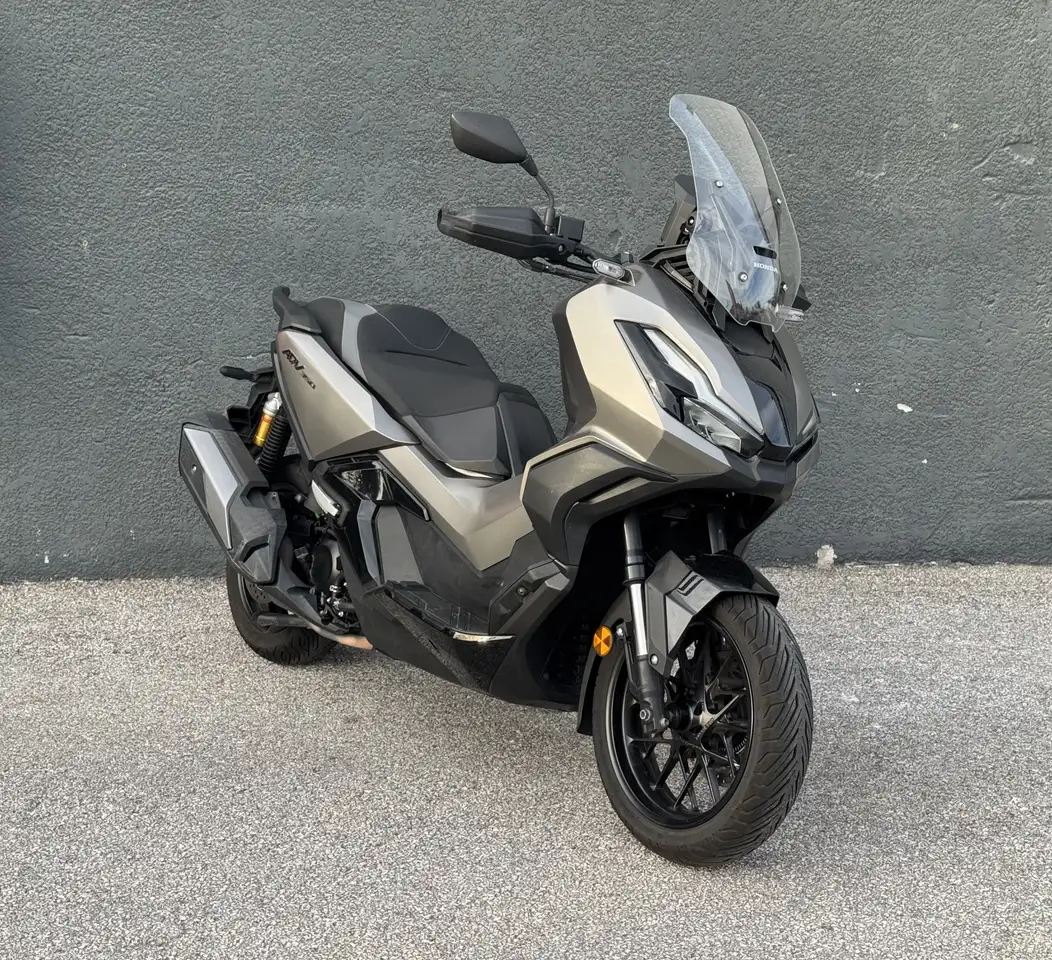 Honda ADV 350