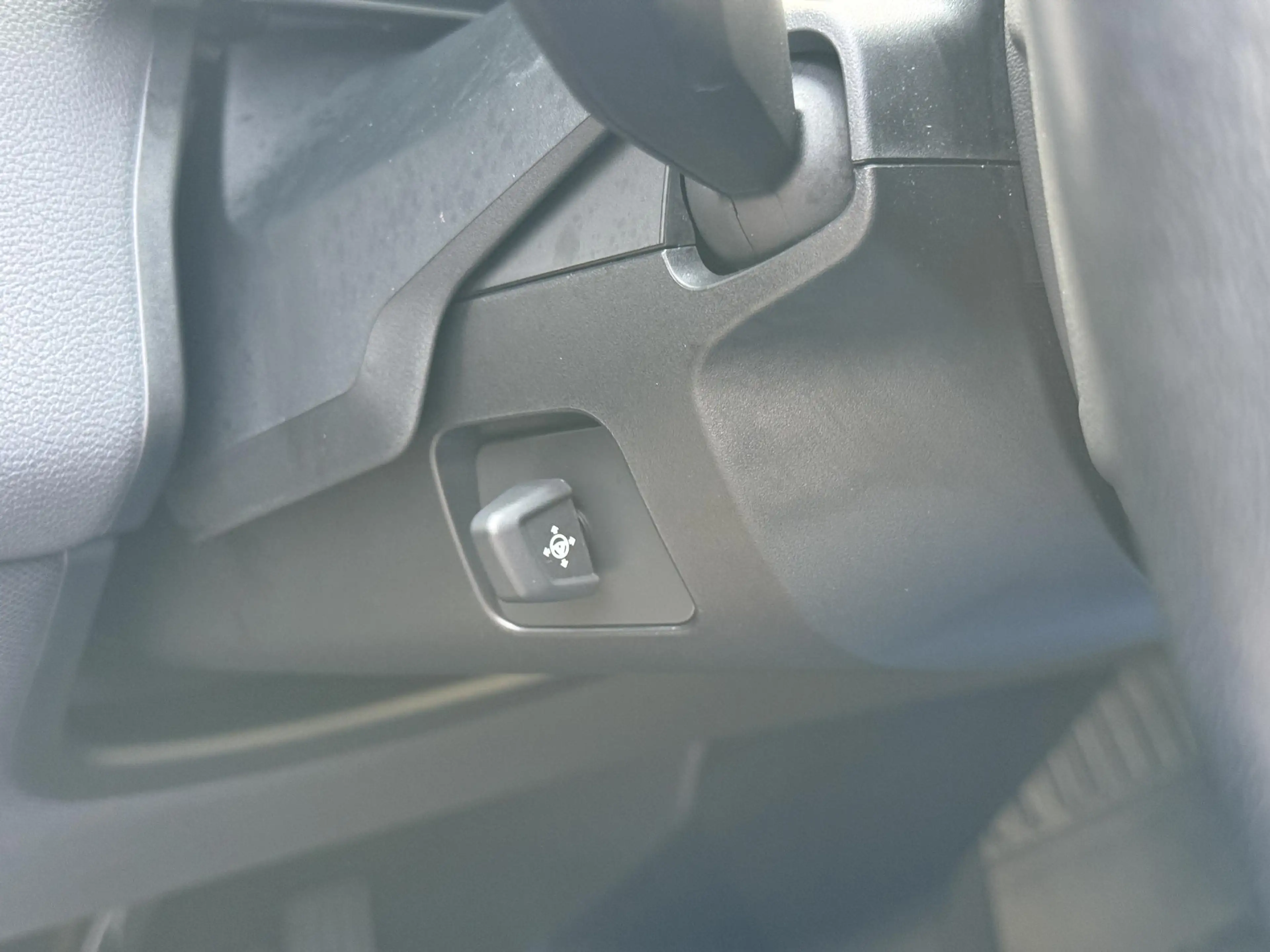 BMW iX xDrive40 Sportpakket 77kWh | SOH 98% | Sky Lounge — photo 29