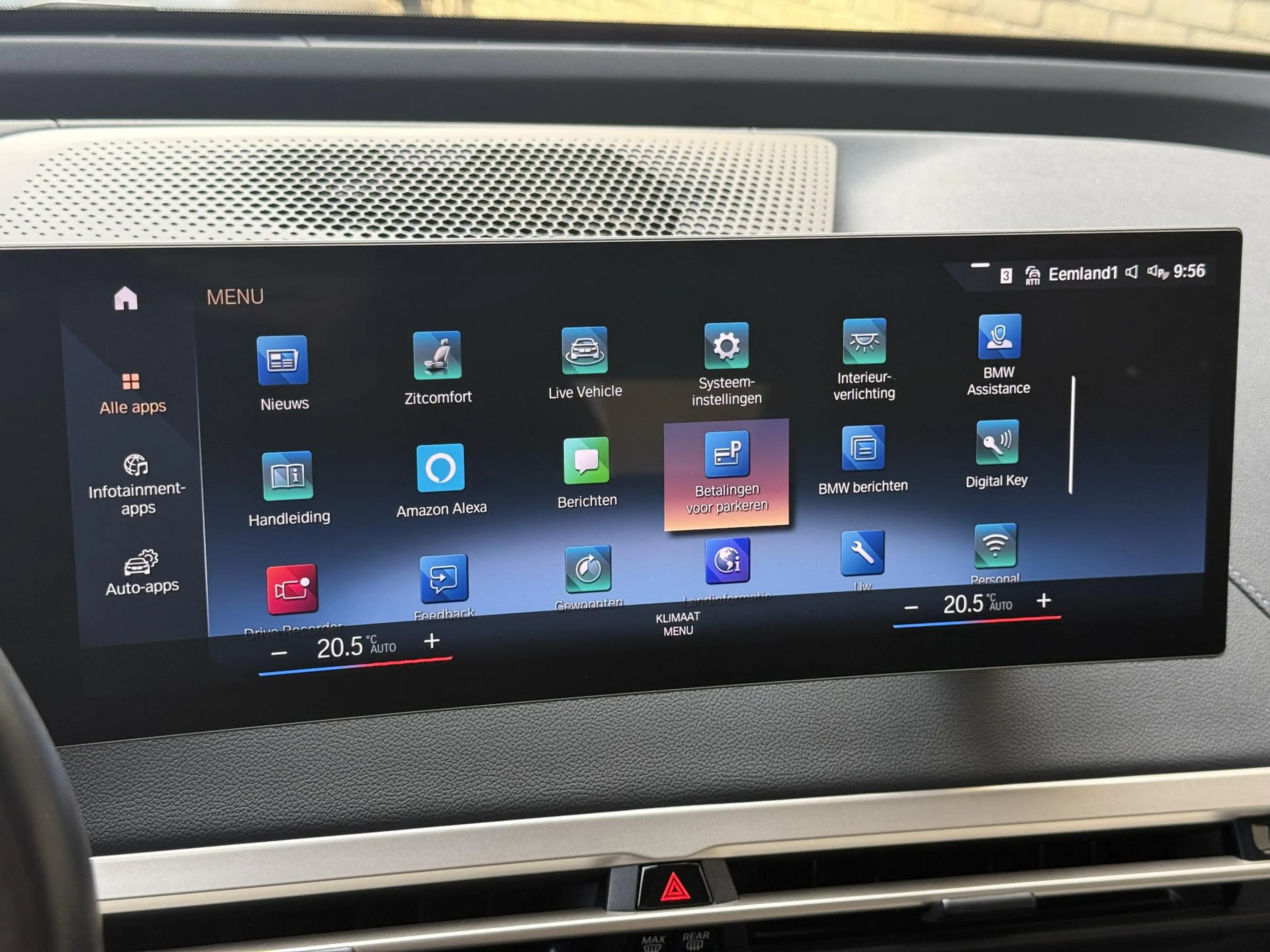 BMW iX xDrive40 Sportpakket 77kWh | SOH 98% | Sky Lounge — photo 11