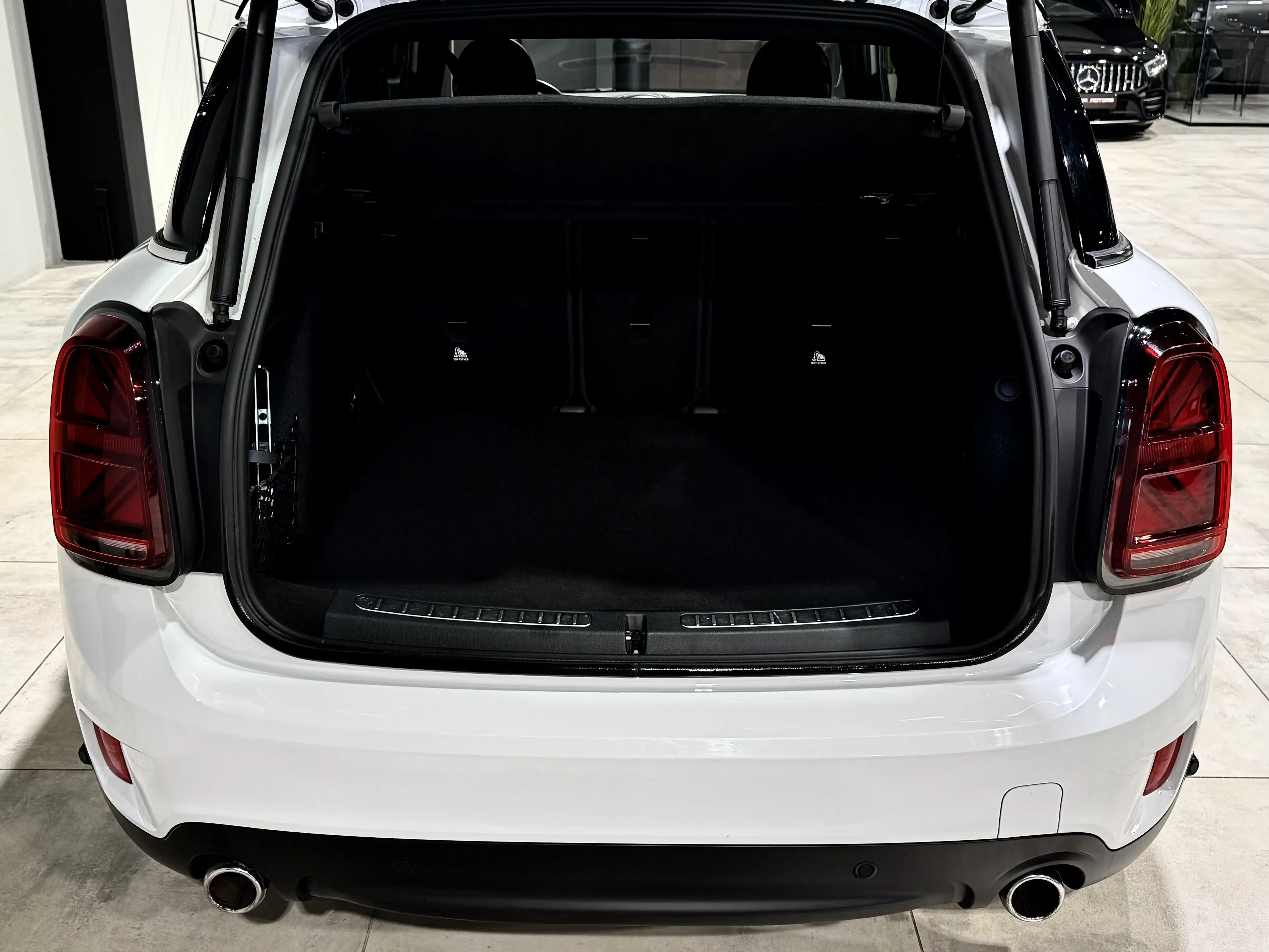 MINI Cooper S Countryman 2.0i TURBO 163CV ALL4 B.AUTO NAVi PANO CUiR JA18" — photo 6