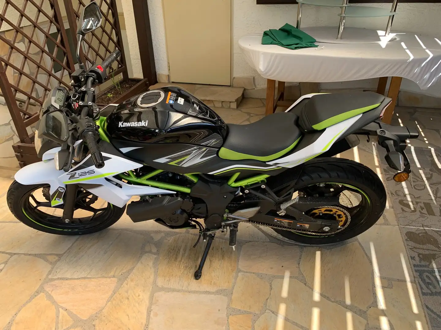 Kawasaki Z 125 tiefergelegt Bianco - 1
