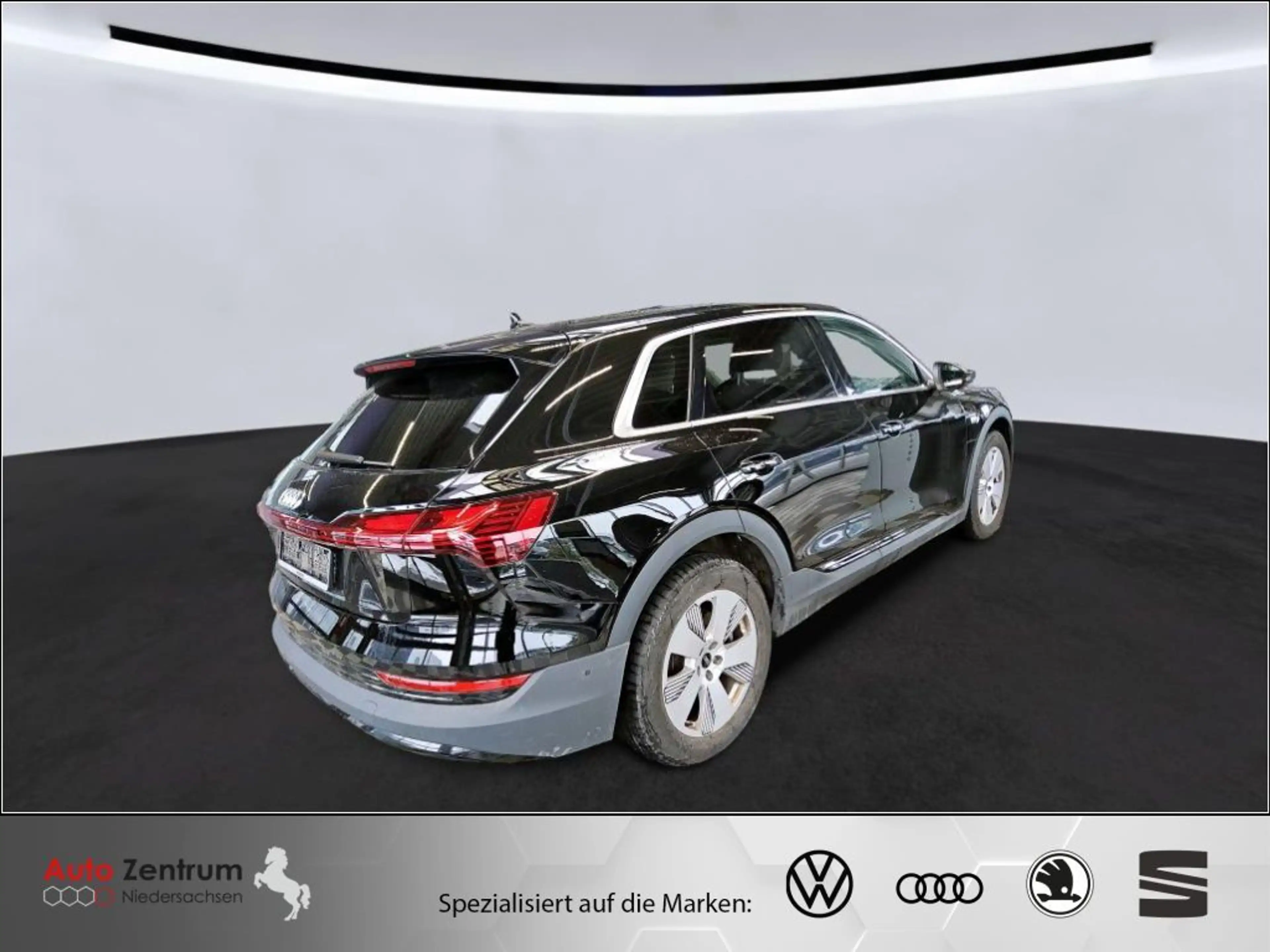Audi e-tron 55 quattro 300 KW AZN-Haus-Förderung* — photo 4