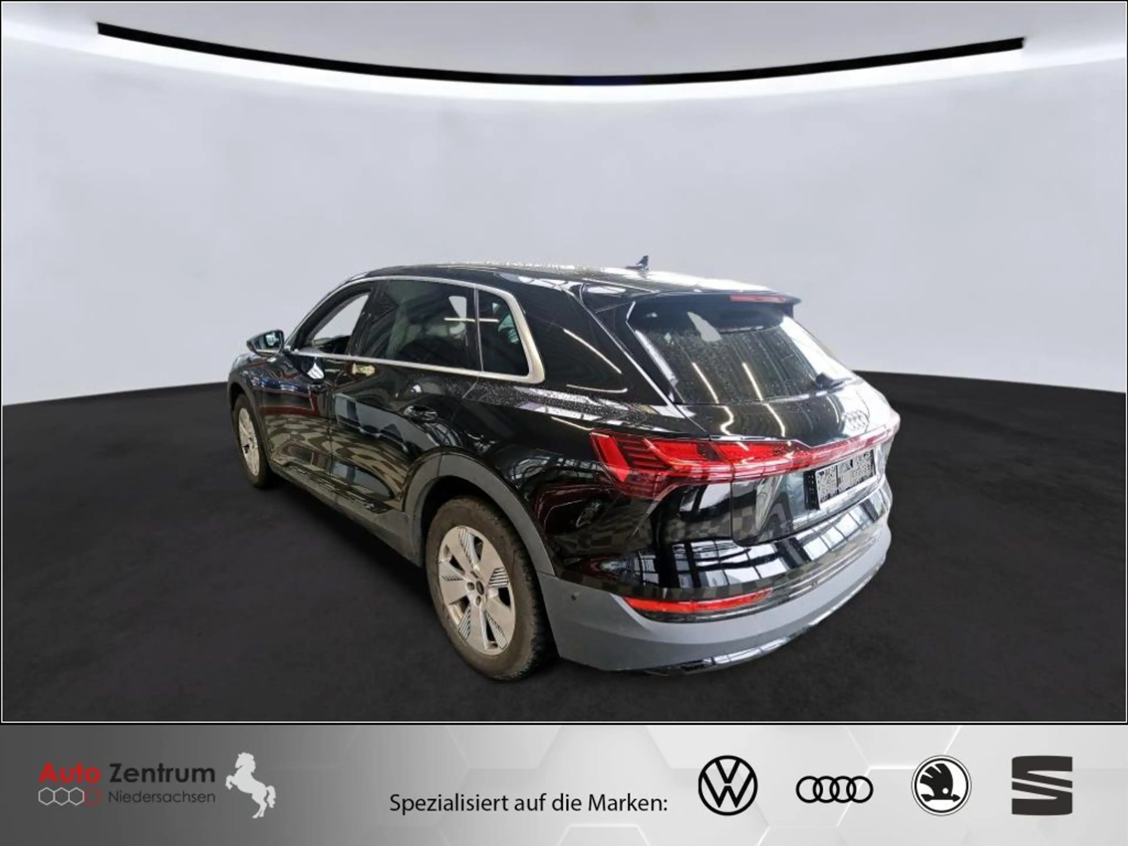 Audi e-tron 55 quattro 300 KW AZN-Haus-Förderung* — photo 3