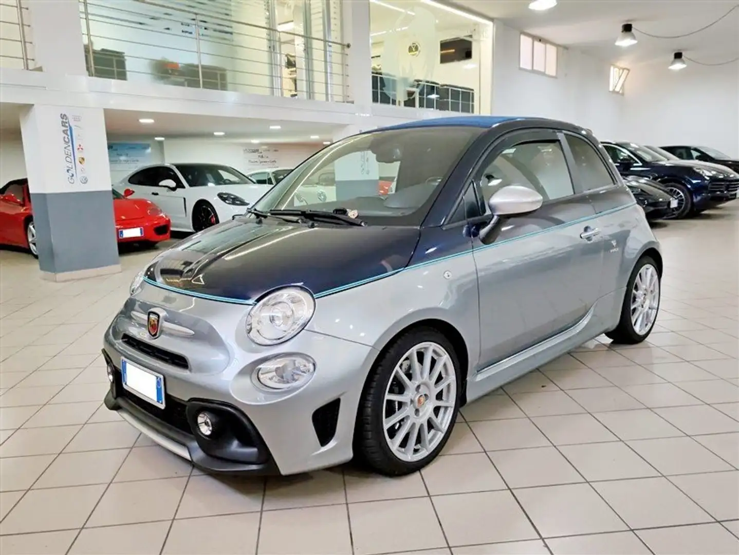 Abarth 695C 1.4 16v Rivale 180cv  N°1815 siva - 1
