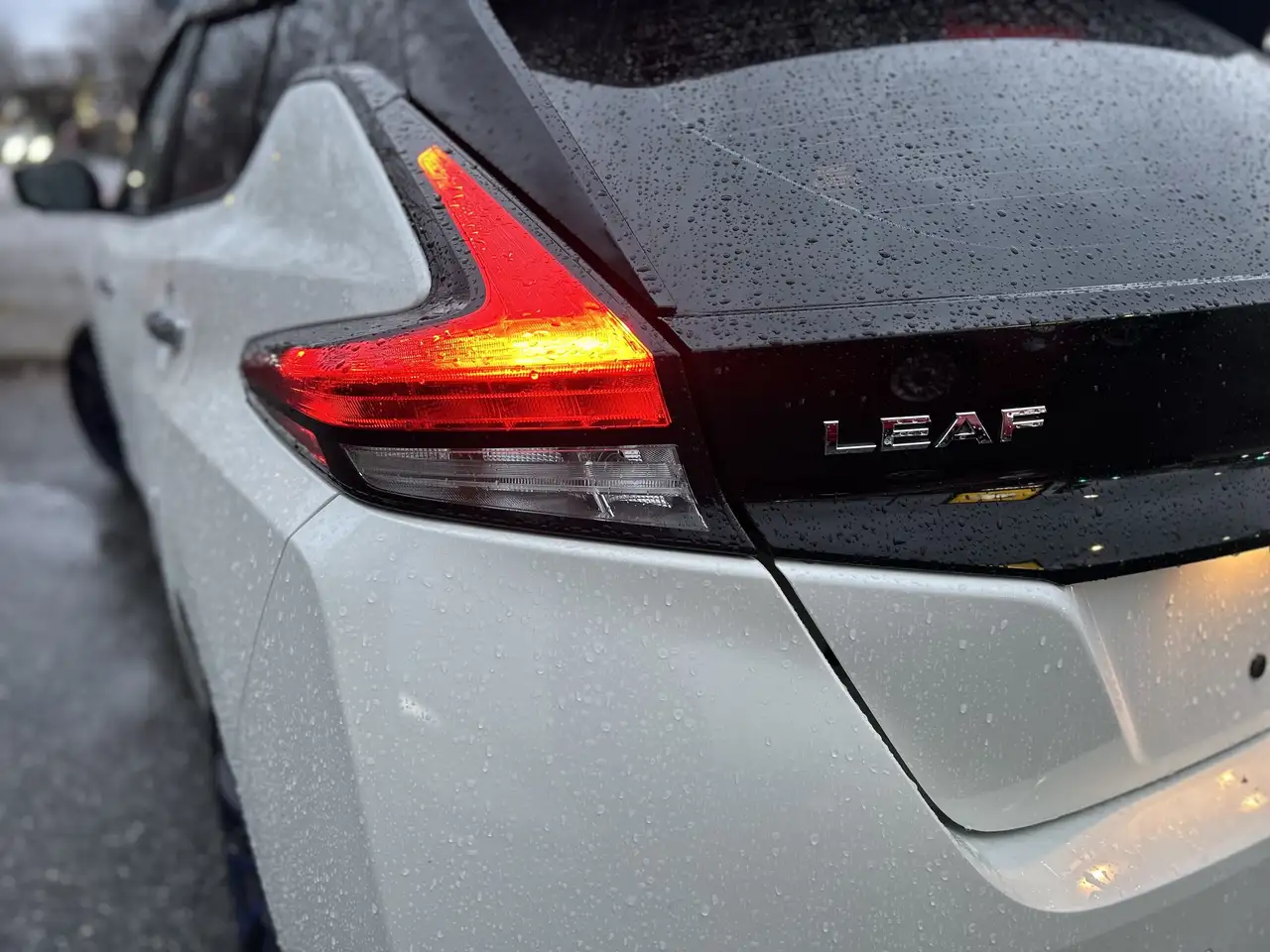 Nissan Leaf снимка Nissan Leaf