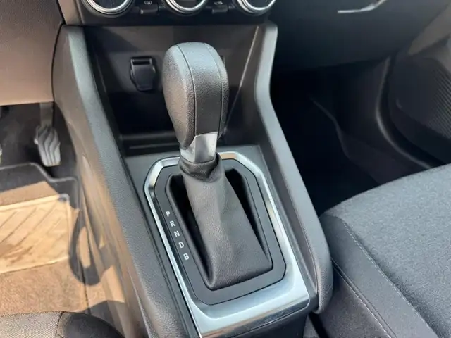 Renault Clio view 8