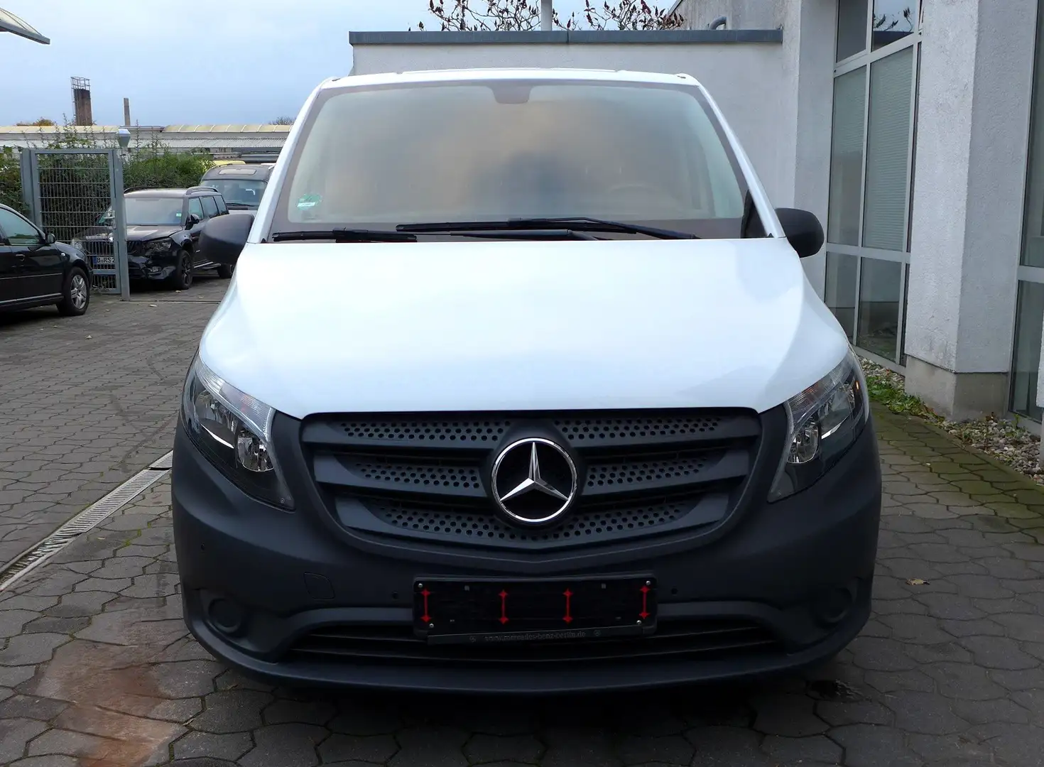 Mercedes-Benz Vito 110 CDI lang Klima PTS Tempomat 50Tkm Weiß - 2