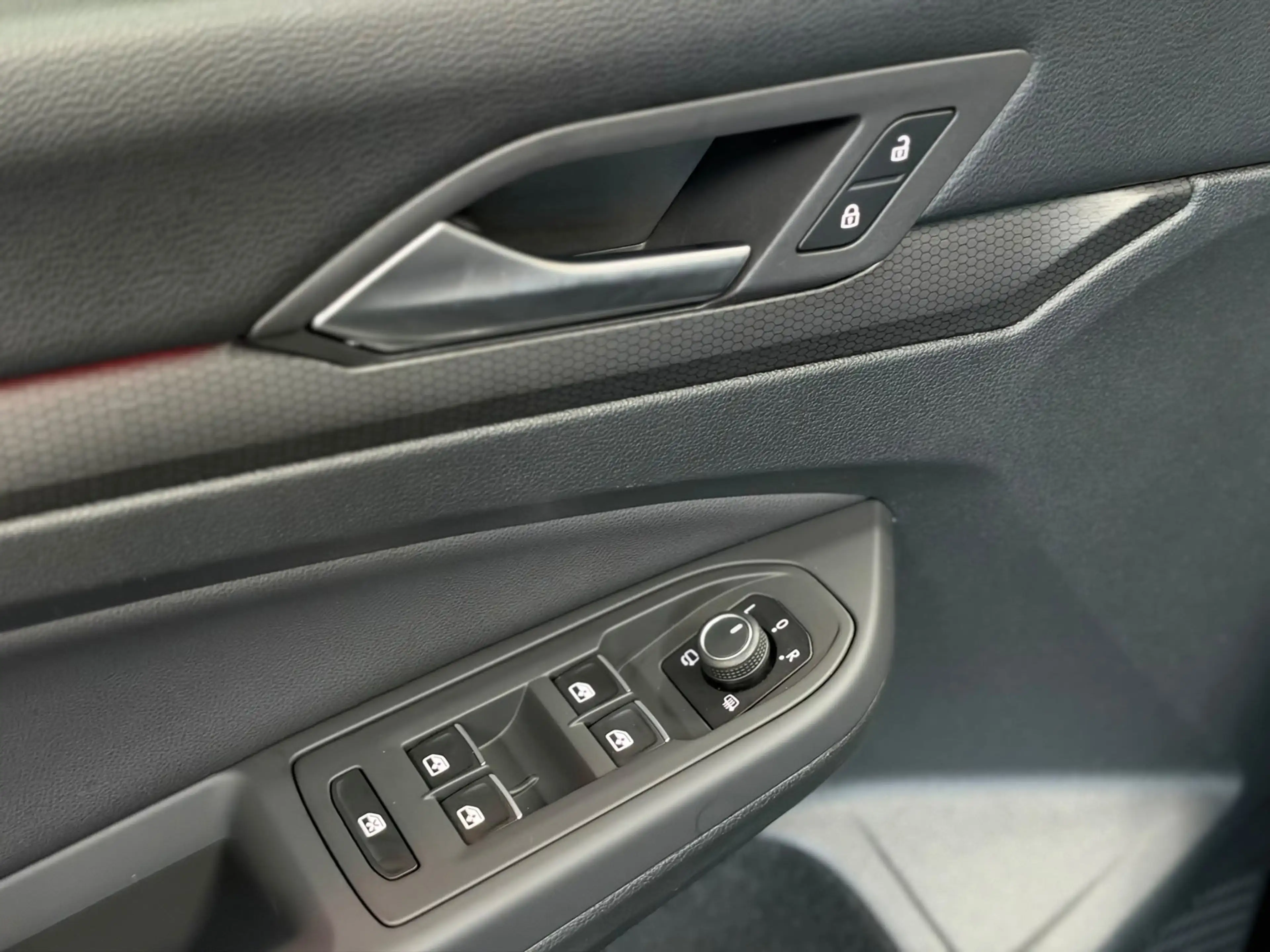 Volkswagen Golf GTI 2.0 TSI Clubsport 45 Jahre|Pano|CAM|H&K|IQ|Keyless — photo 29