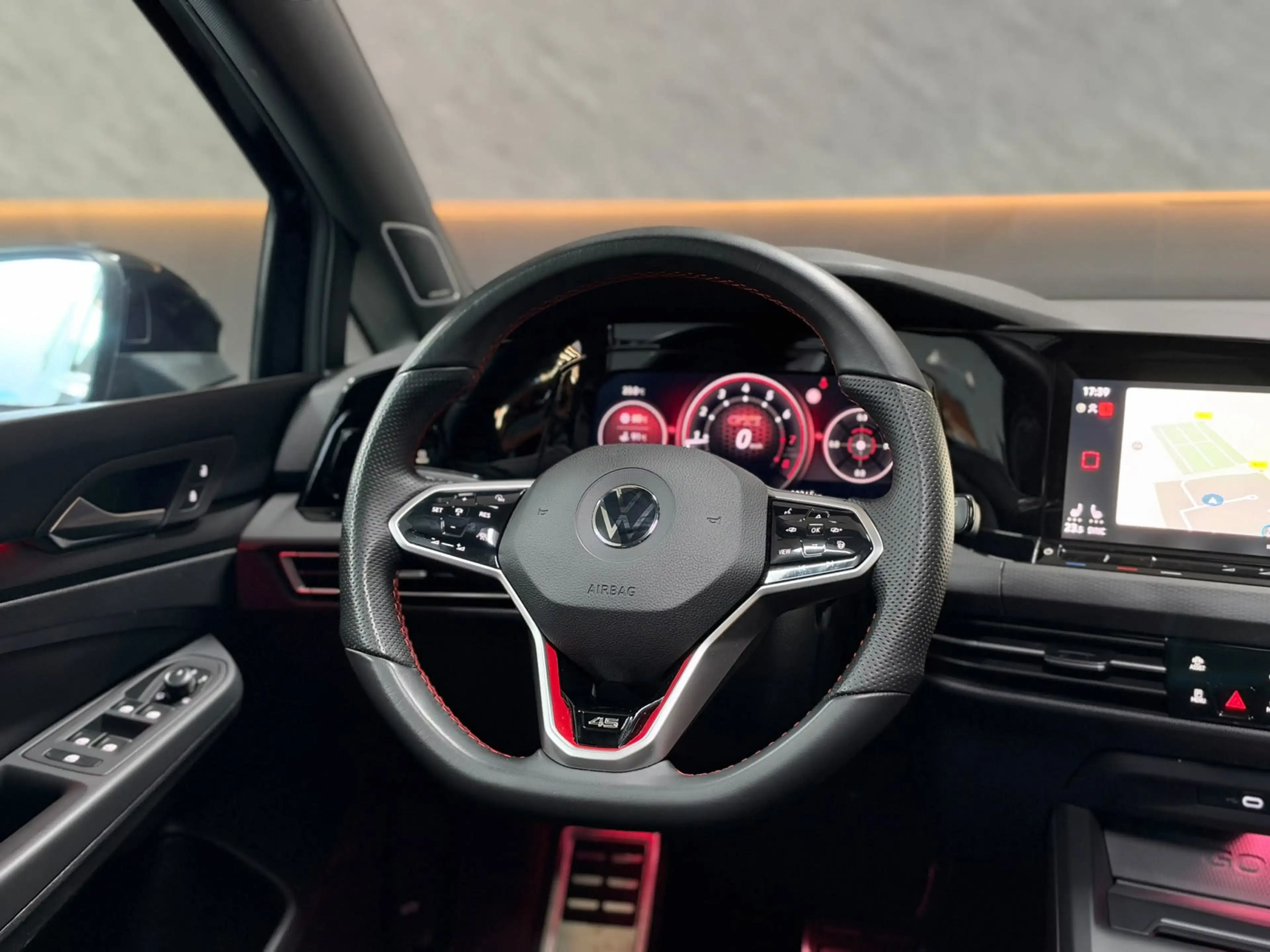 Volkswagen Golf GTI 2.0 TSI Clubsport 45 Jahre|Pano|CAM|H&K|IQ|Keyless — photo 35
