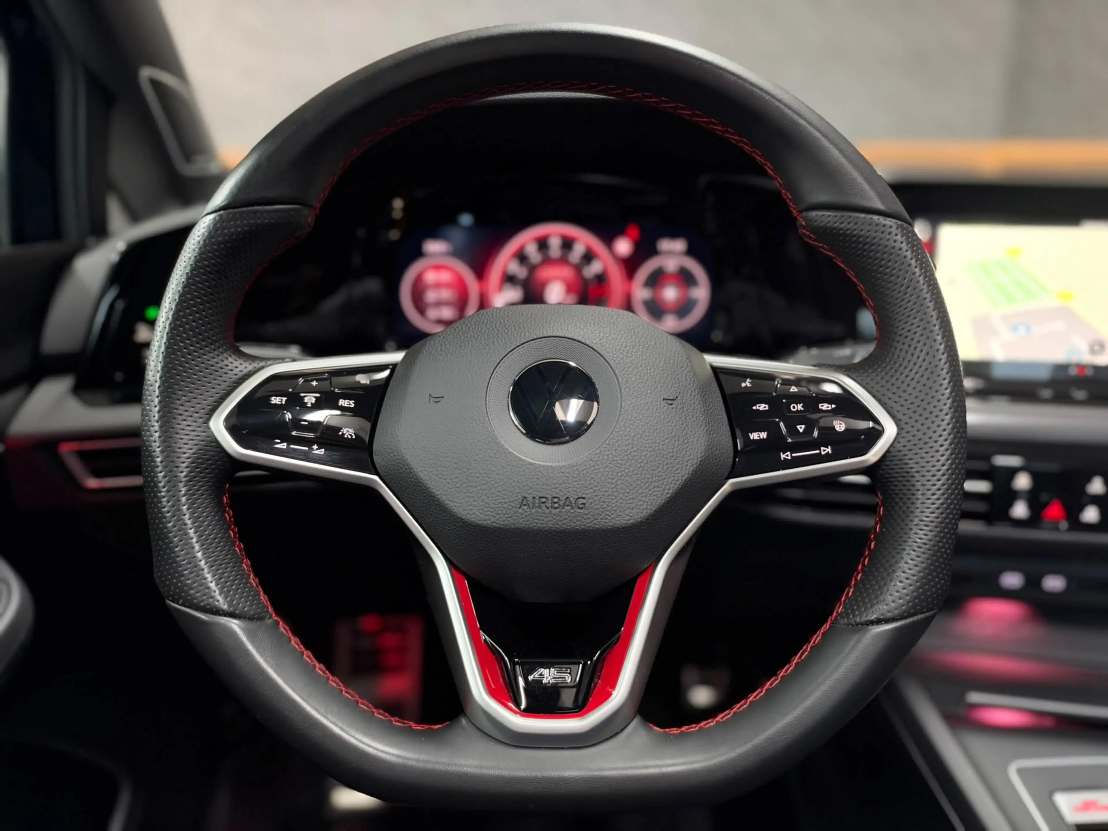 Volkswagen Golf GTI 2.0 TSI Clubsport 45 Jahre|Pano|CAM|H&K|IQ|Keyless — photo 24
