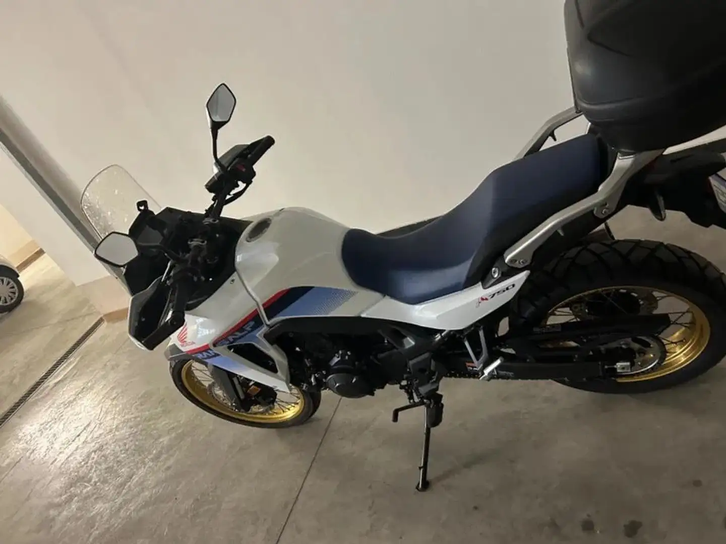 Honda XL 750 Transalp Weiß - 2