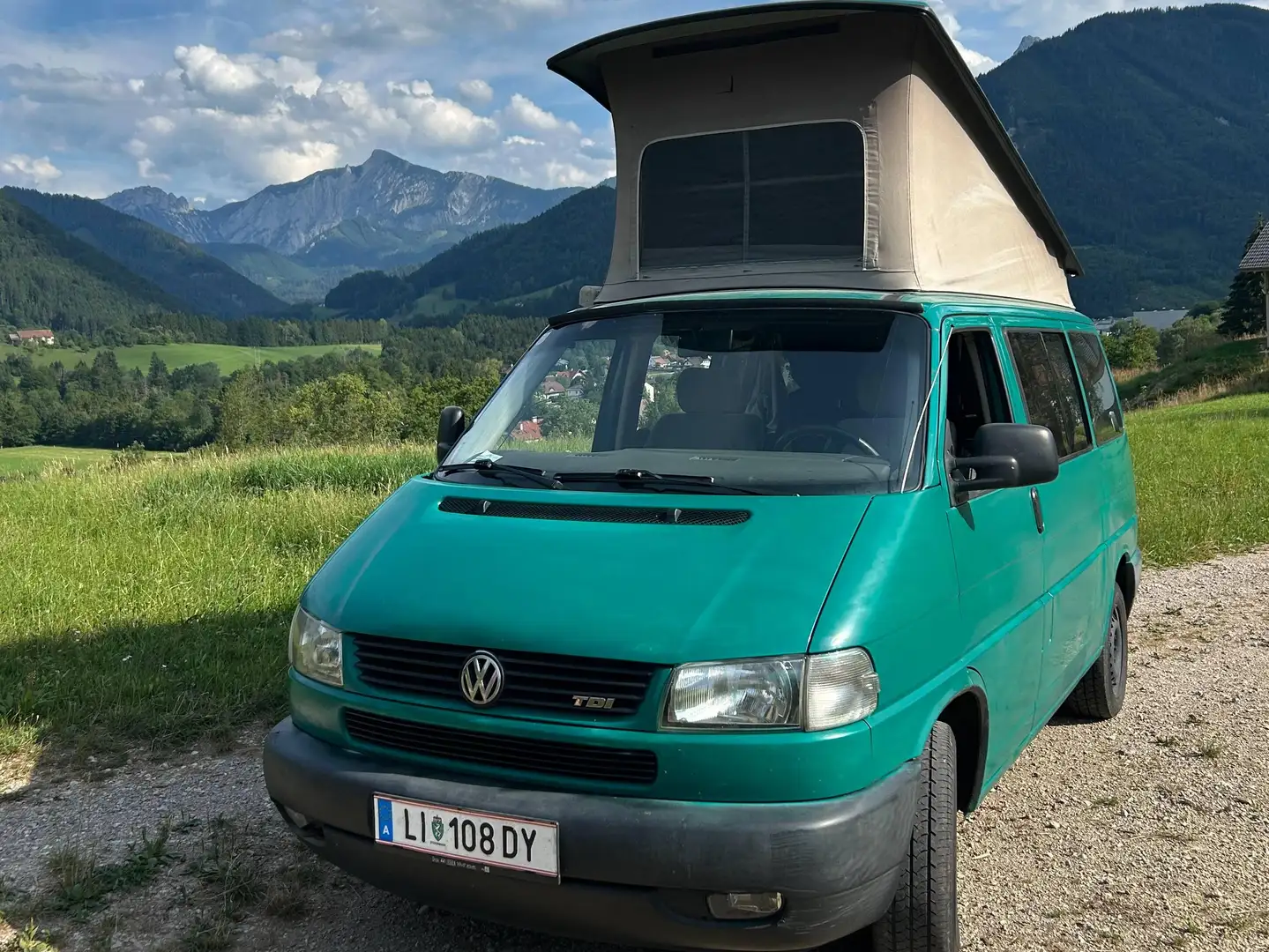 Volkswagen T4 Multivan mit Hochdach und gültigem Pickerl Grün - 1
