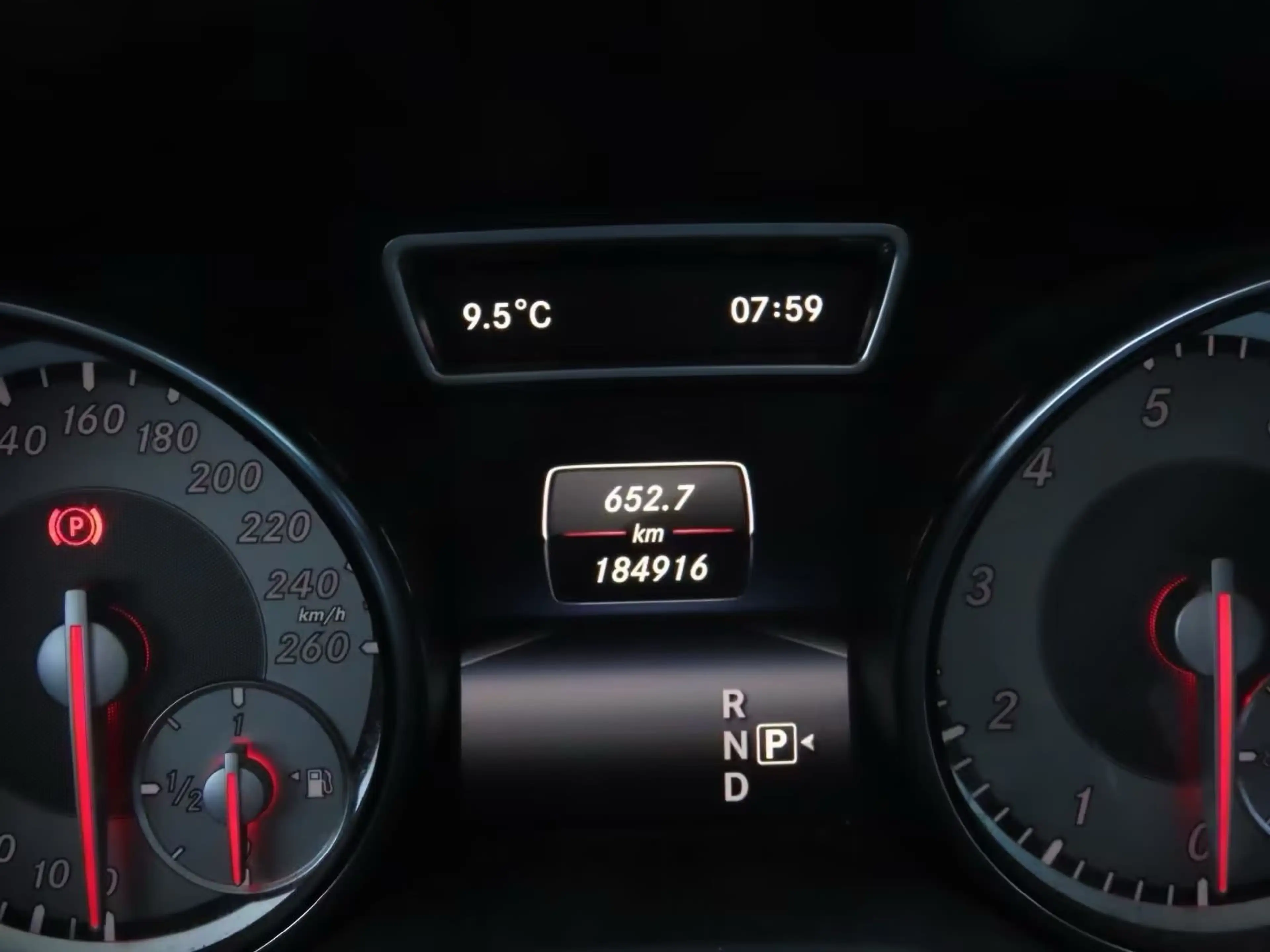 Mercedes-Benz CLA 200 Edition 1 Autom. Leder Klima — photo 10