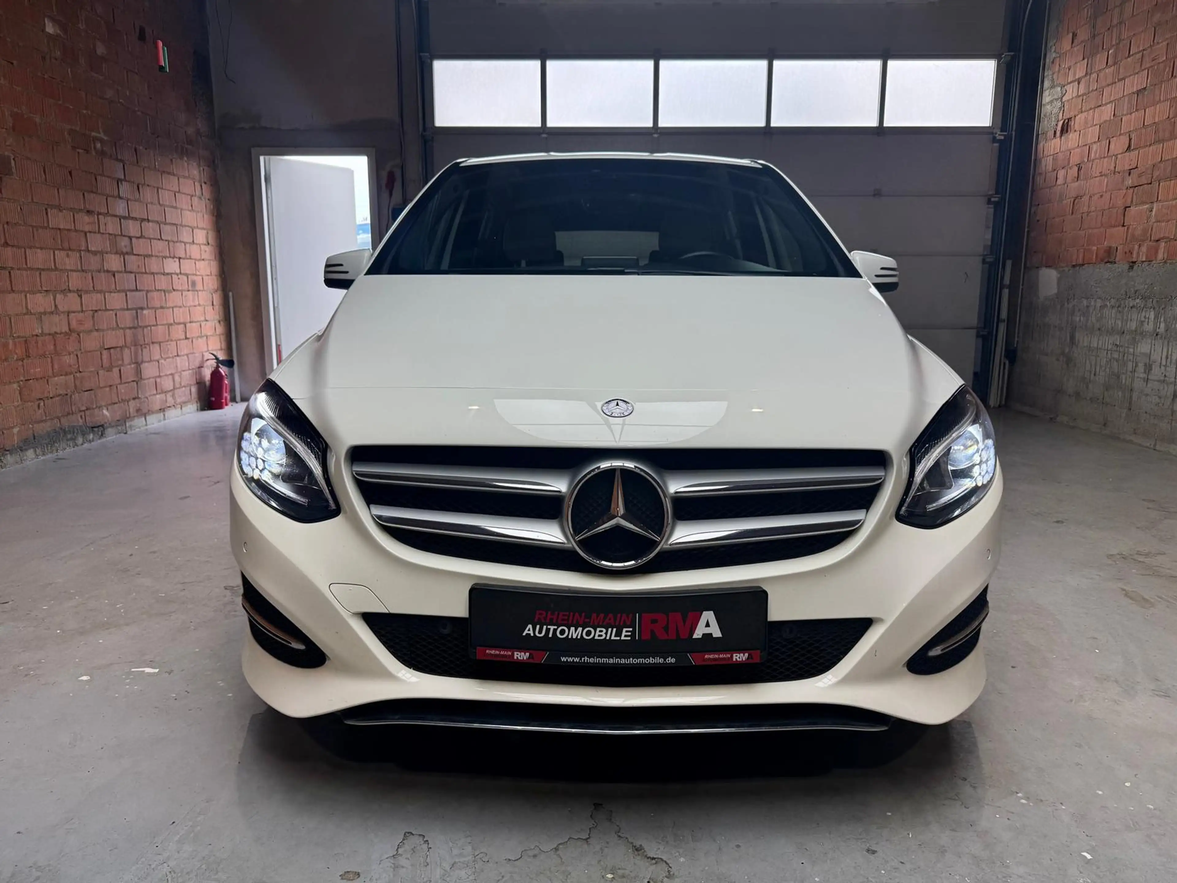 Mercedes-Benz B 200 CDI 4Matic 2.1 CDI+NAVI+LED+AHK+KLIMA+ — photo 3