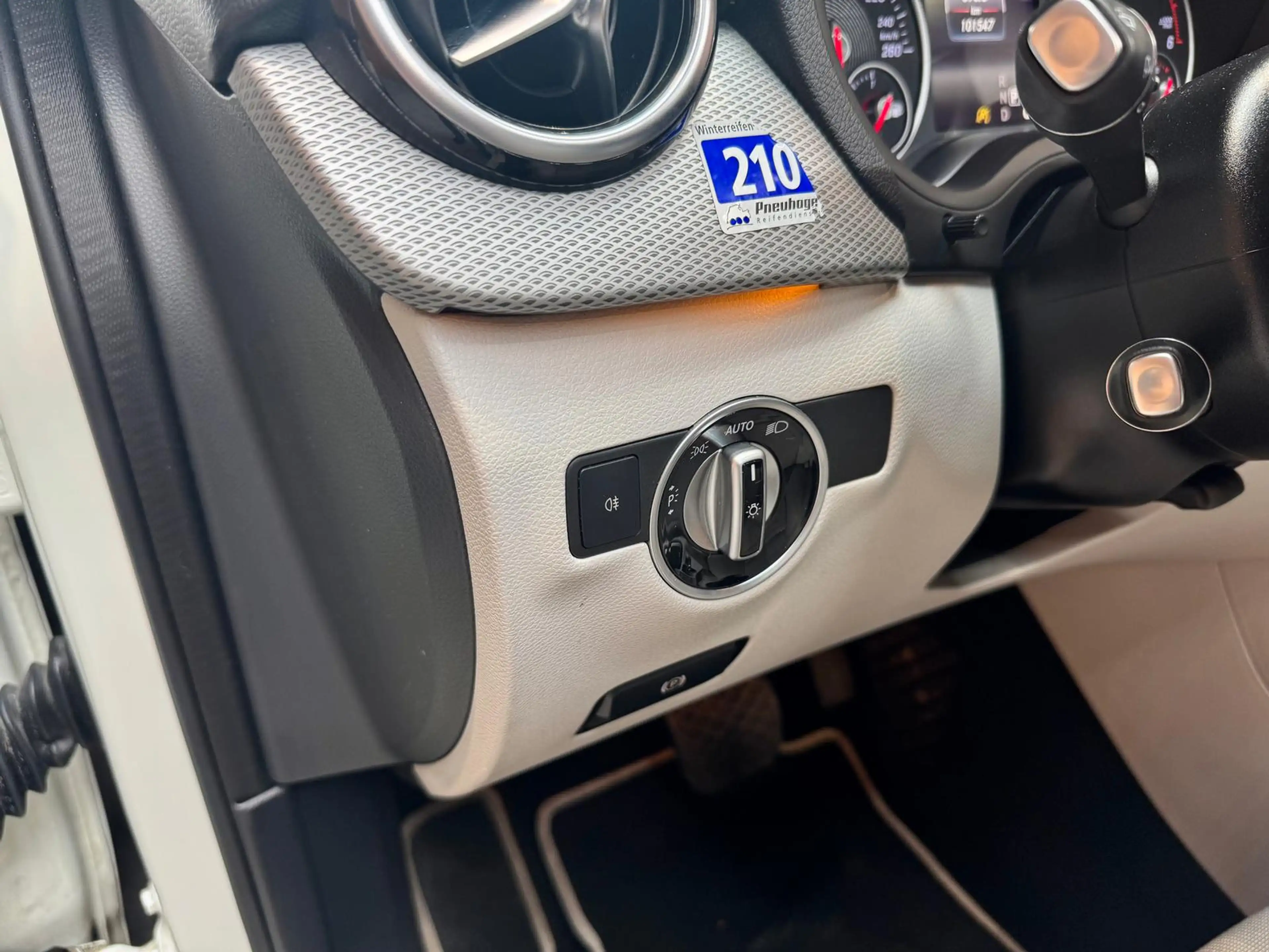 Mercedes-Benz B 200 CDI 4Matic 2.1 CDI+NAVI+LED+AHK+KLIMA+ — photo 25