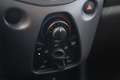 Peugeot 108 1.0 e-VTi Active Airco Radio Bluetooth Elektrische Zwart - thumbnail 12