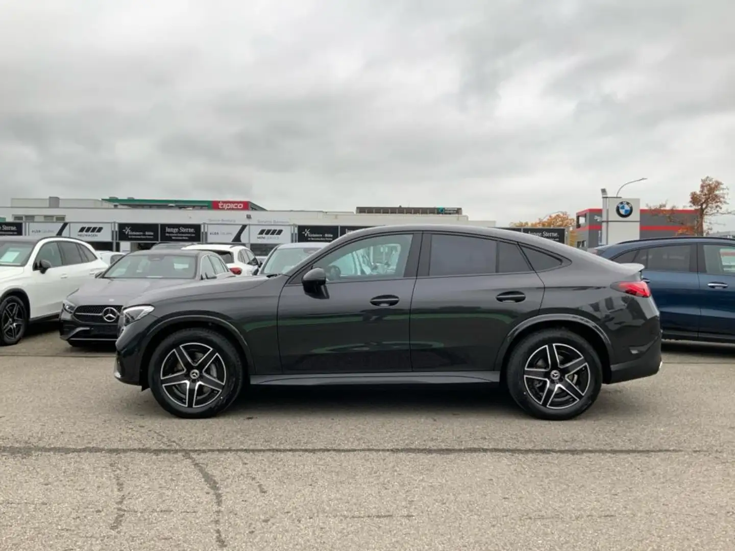 Mercedes-Benz GLC 220 d 4M Coupe AMG+AMBIENTE+DISTRO+MEMORY Grau - 2