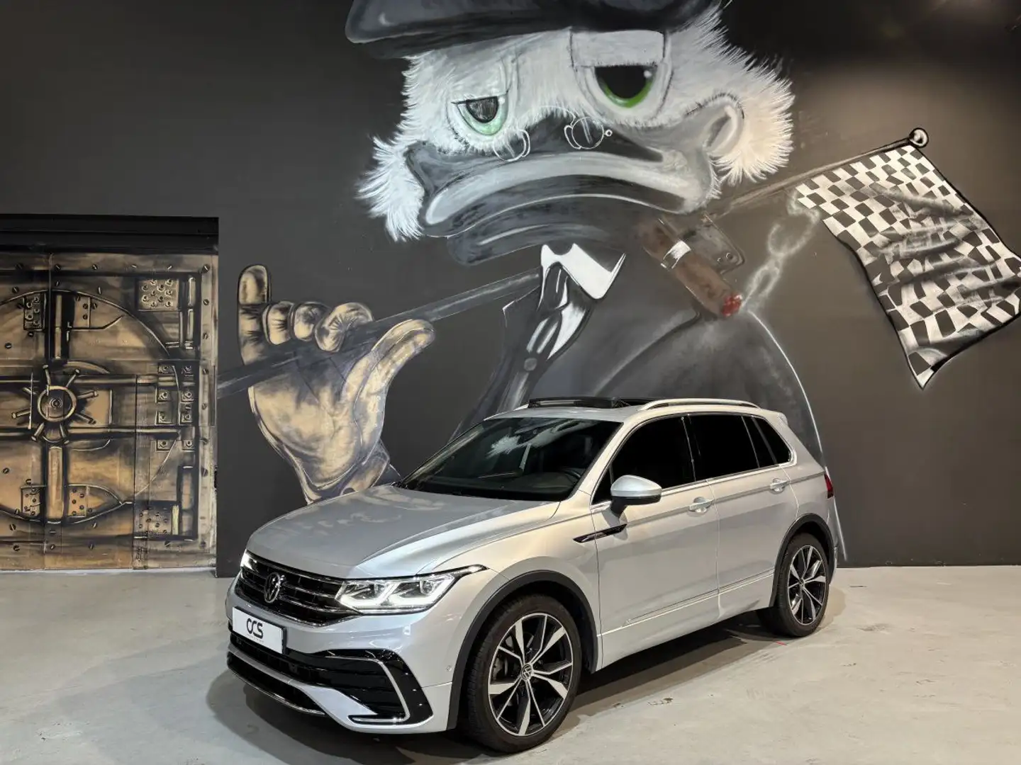 Volkswagen Tiguan 2.0 TDI 200 DSG7 R-Line 4Motion Toit Ouvrant / attelage Grau - 1