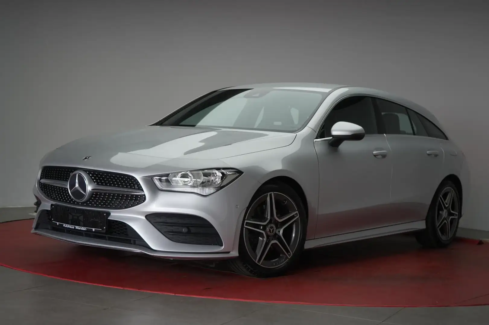 Mercedes-Benz CLA 220 d  8G-DCT AMG Line Silber - 2