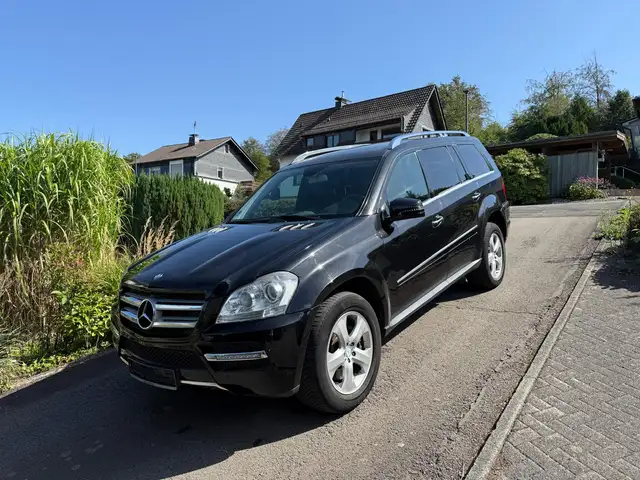 Mercedes-Benz GL 350 CDI BlueEfficiency 4Matic *VOLLAUSTATTUNG* *7 SITZER*