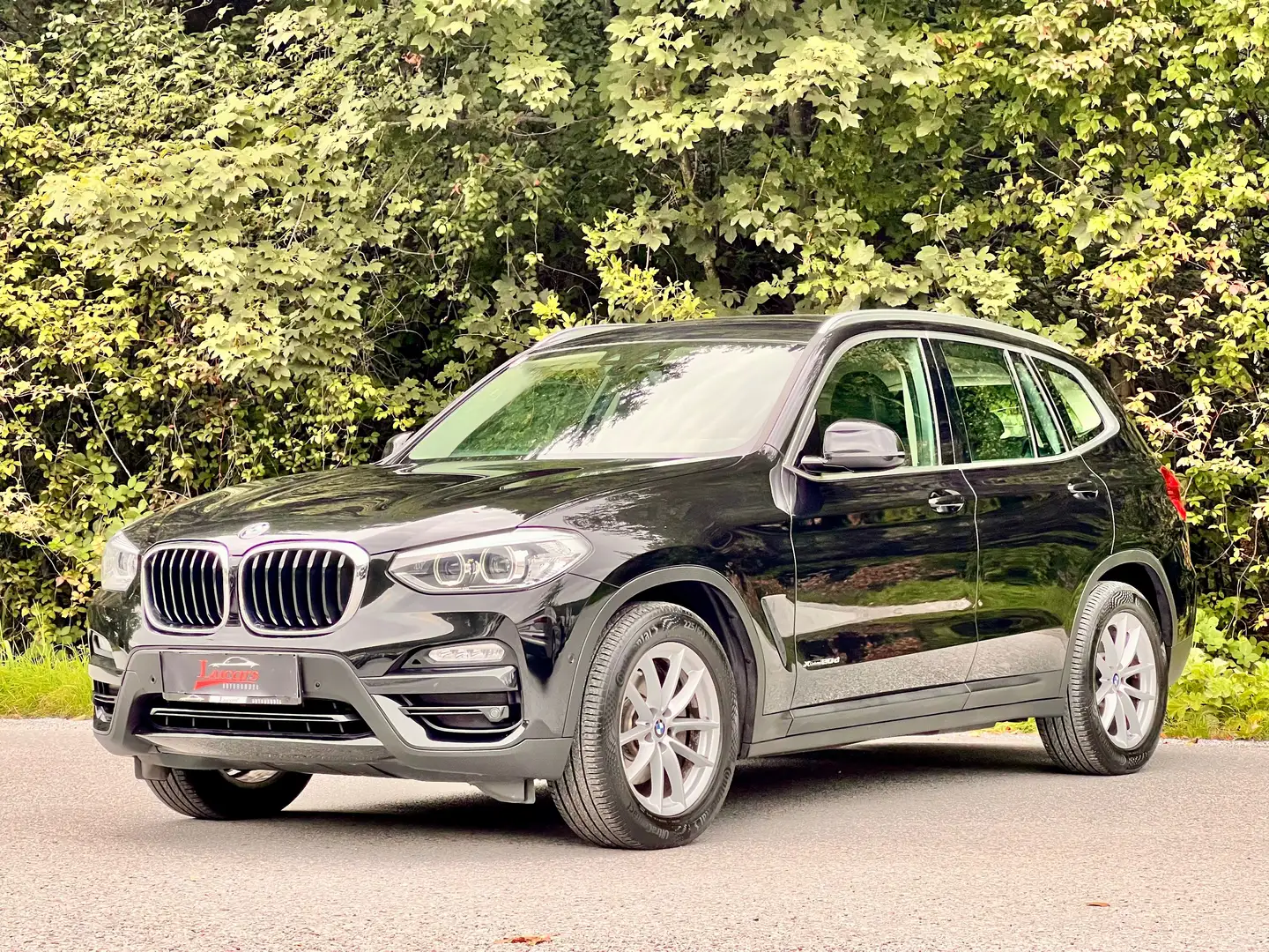 BMW X3 xDrive 20 d Aut. LED*LEDER*NAVI*TEMPOMAT*Allrad* Schwarz - 1