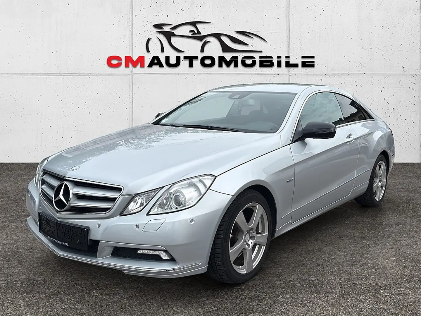Mercedes-Benz E 350 BlueEfficiency CDI Aut. Grau - 1