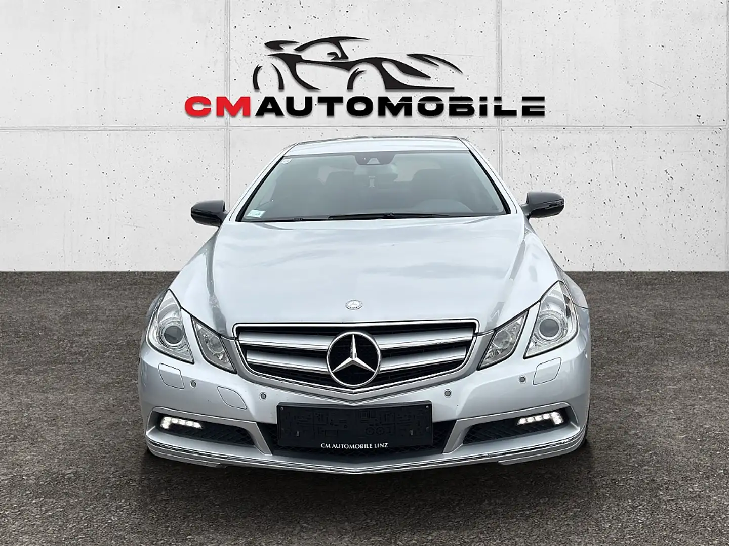 Mercedes-Benz E 350 BlueEfficiency CDI Aut. Grau - 2