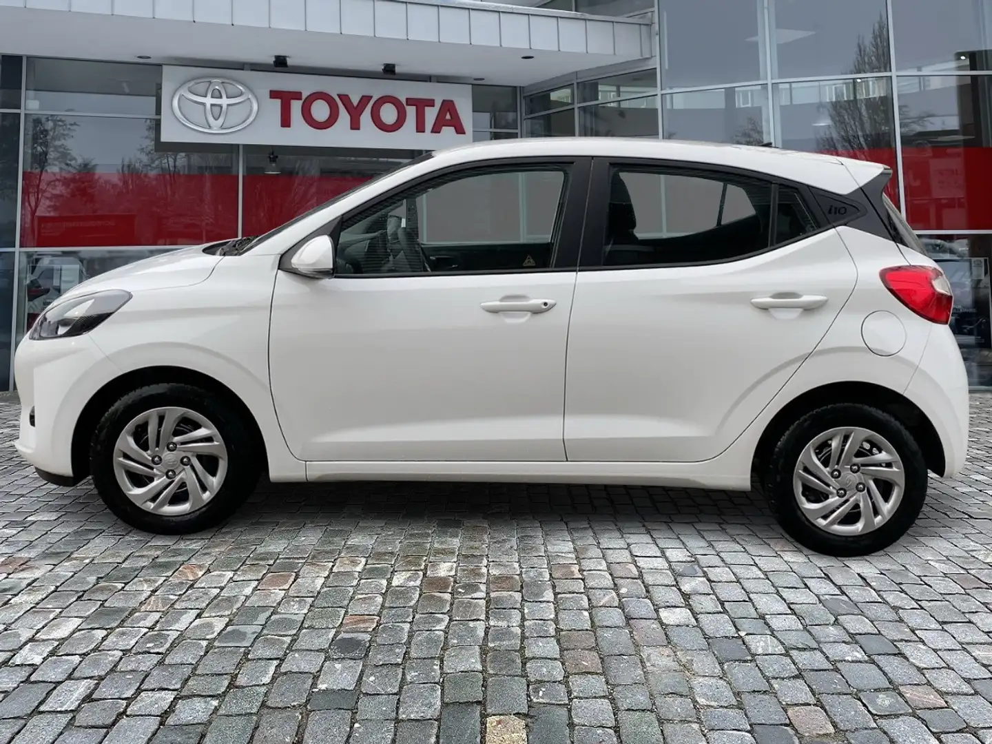 Hyundai i10 1.0 Select *Navigation,Kamera,CarPlay,uvm* Grün - 2