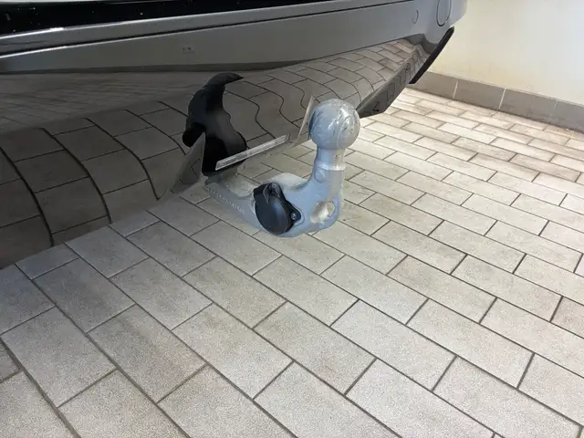 BMW X3 view 12