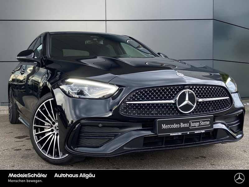 Mercedes-Benz C 300 C 300 d AMG LED Night Pano Kam Ambi LEDER ROT Park — photo 3