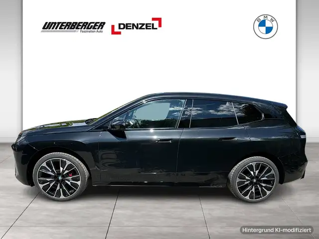 BMW Ix view 3