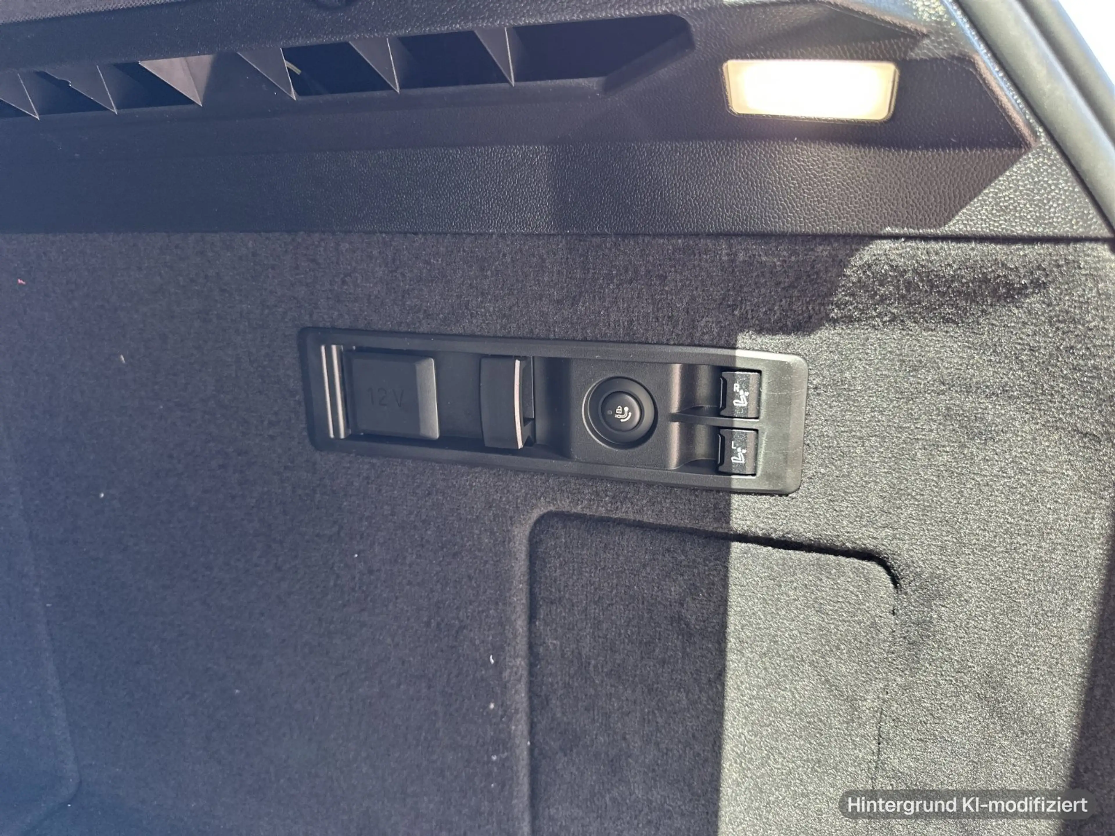 BMW iX xDrive45 (I20) M Sportpaket HK HiFi DAB LED — photo 13