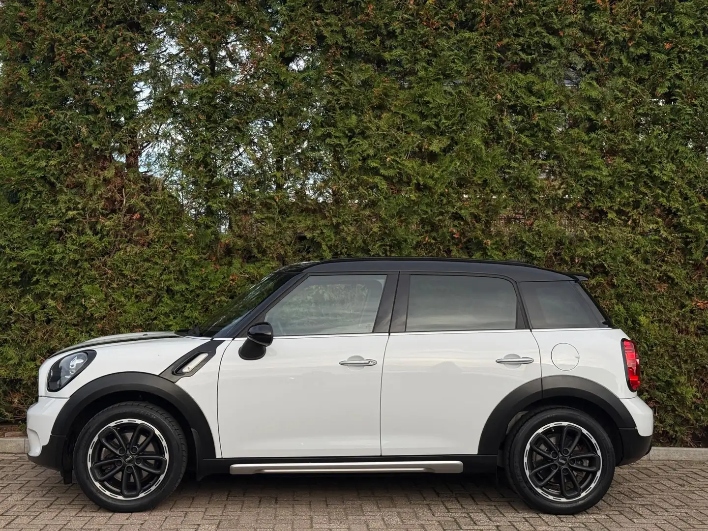 MINI Cooper Countryman 1.6 Pepper Bluetooth Weiß - 2