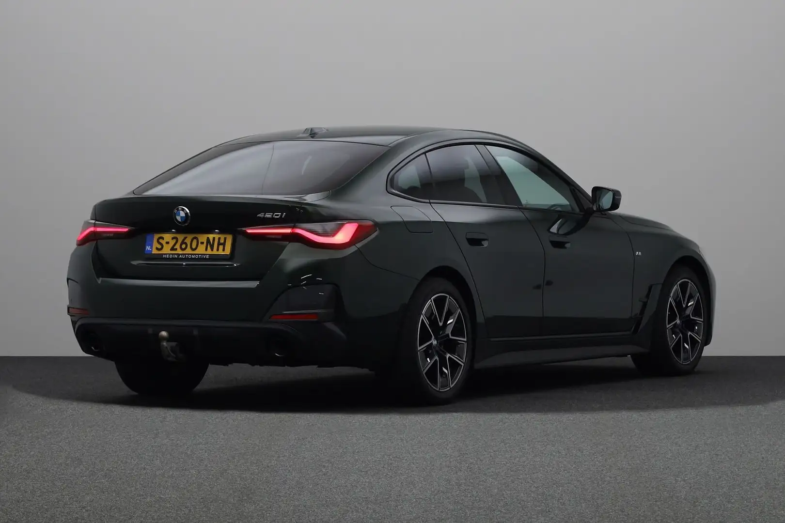 BMW 420 4-serie Gran Coupé 420i | Comfort Access | Model M Grün - 2