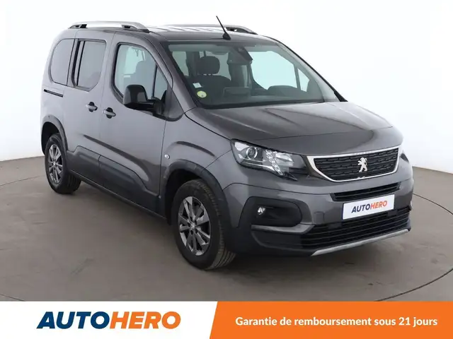 Peugeot Rifter view 8