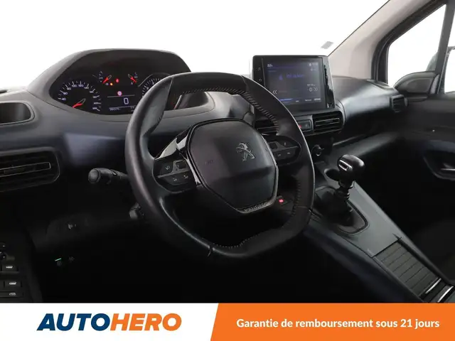 Peugeot Rifter view 11