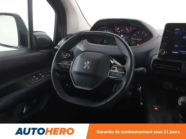 Peugeot Rifter view 13
