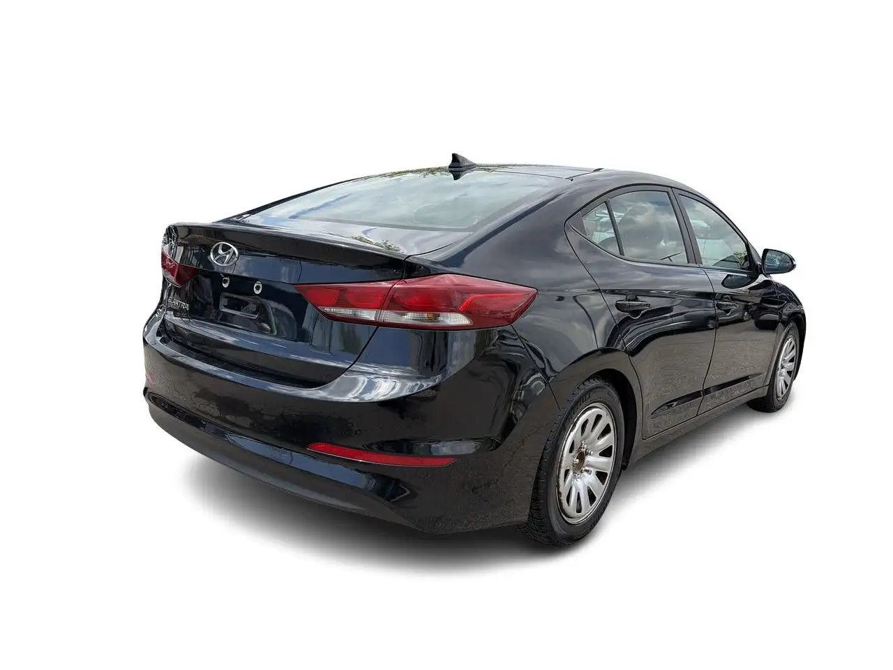 Hyundai ELANTRA снимка Hyundai ELANTRA