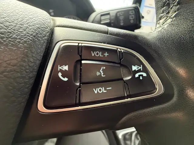 Ford EcoSport view 11