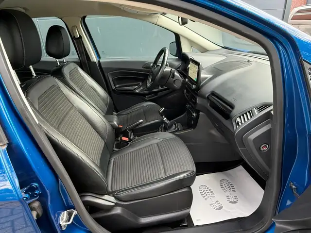 Ford EcoSport view 18