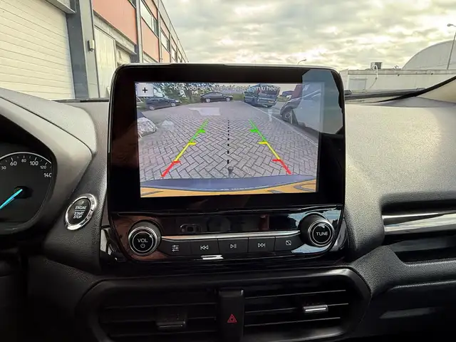 Ford EcoSport view 21