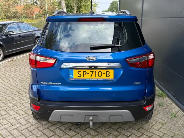 Ford EcoSport view 7