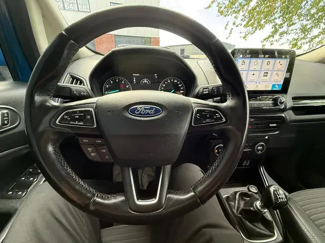 Ford EcoSport view 9