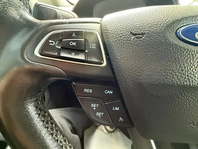 Ford EcoSport view 10
