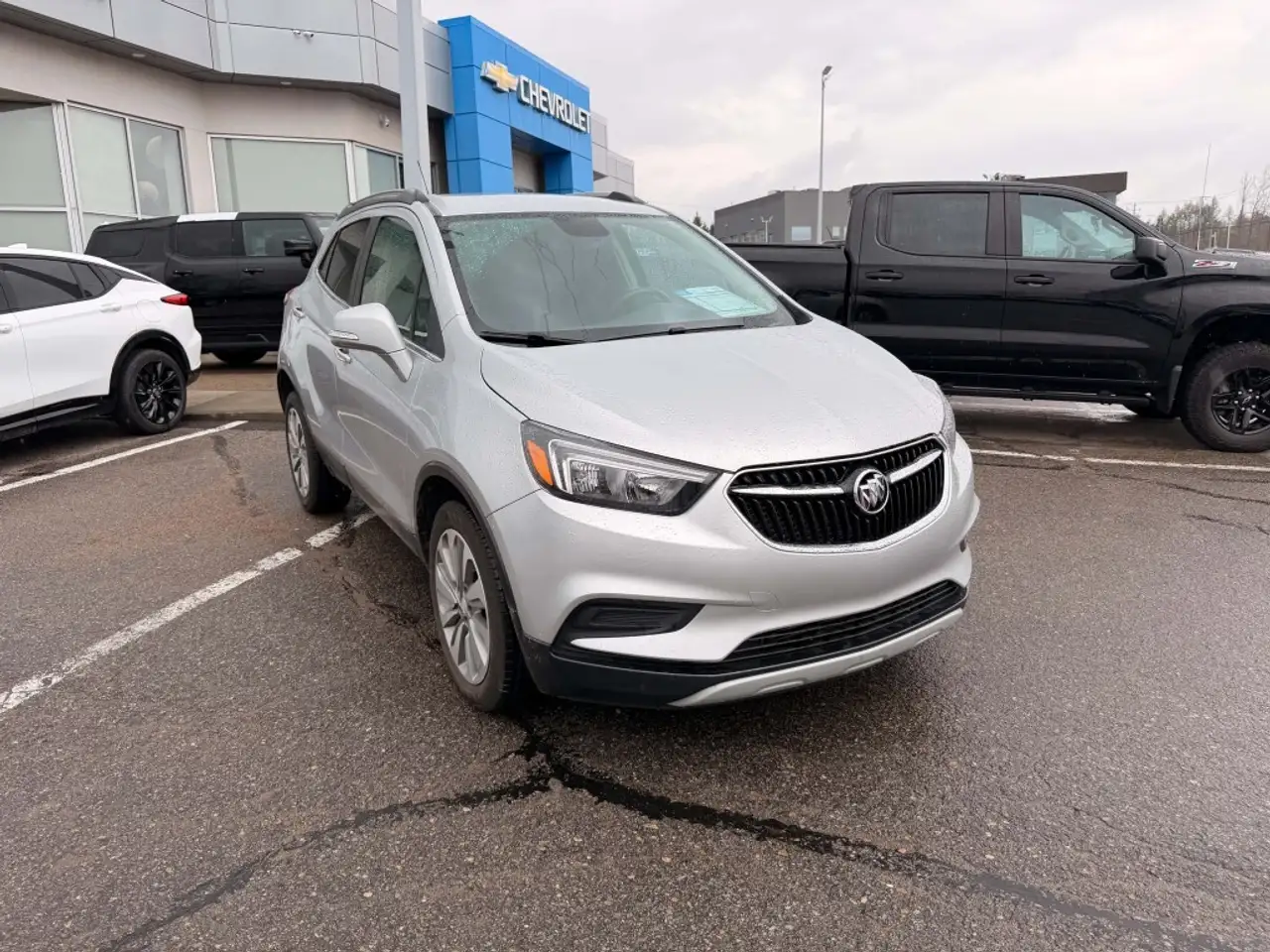 Buick Encore снимка Buick Encore