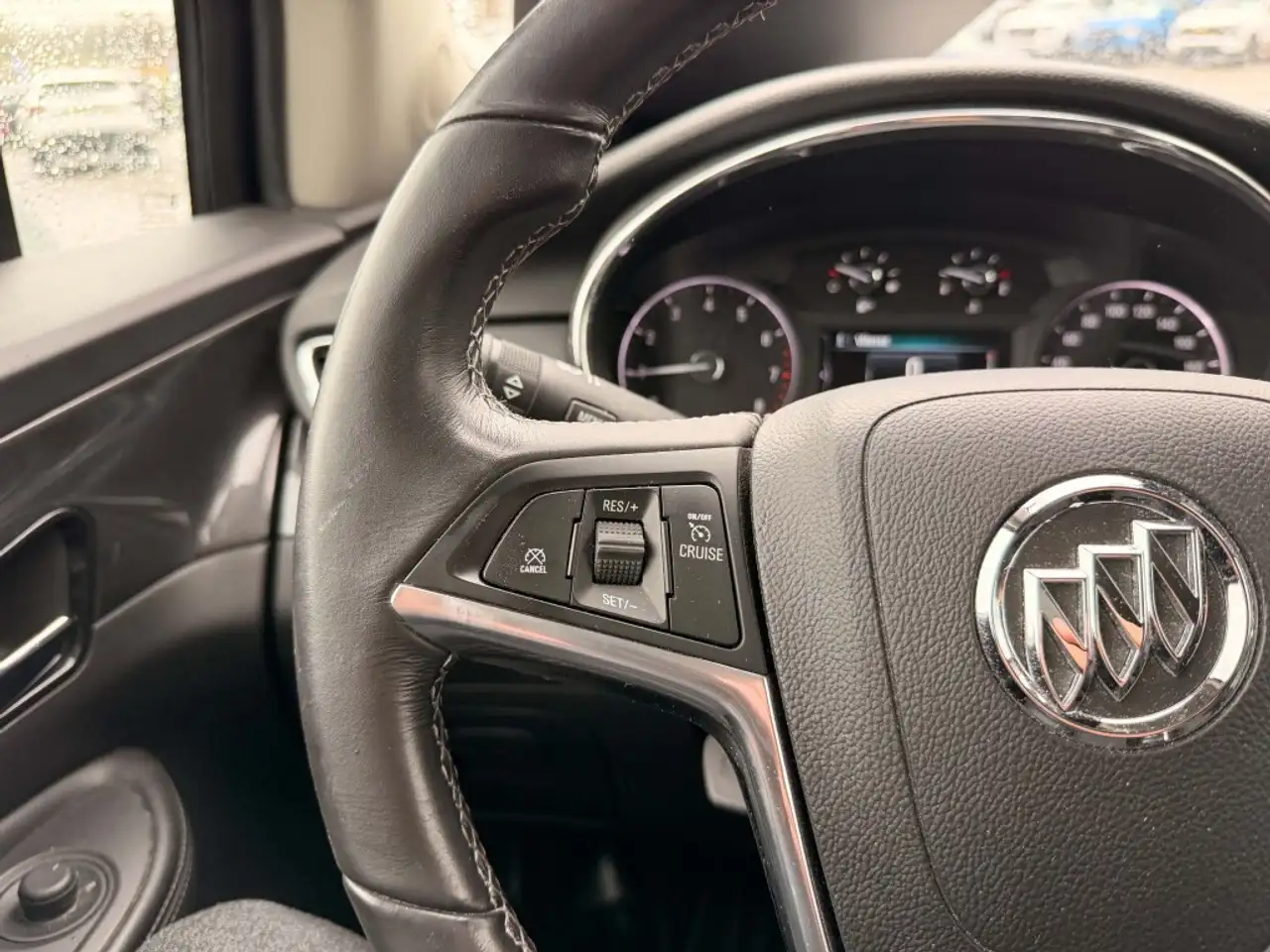 Buick Encore снимка Buick Encore