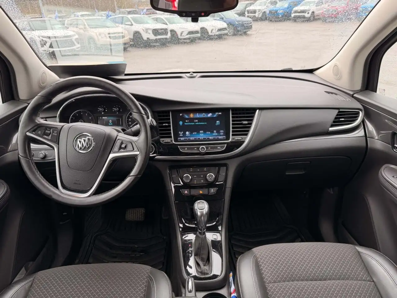 Buick Encore снимка Buick Encore