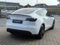 Tesla Model Y Performance Dual Motor awd - thumbnail 2