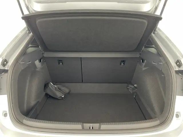 Volkswagen Taigo view 7